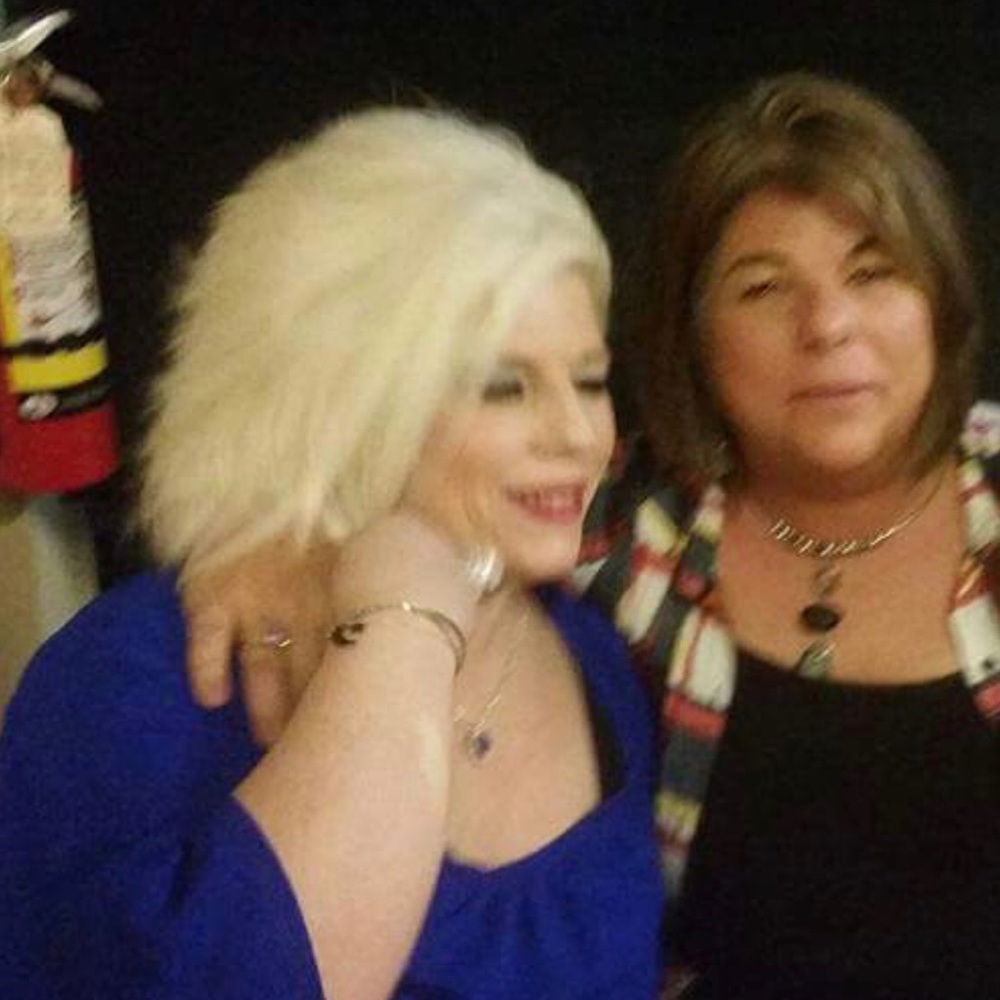 Meet your Posher, Traci